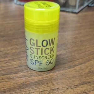Supergoop! Glow Stick Sunscreen SPF 50 - Neon Yellow